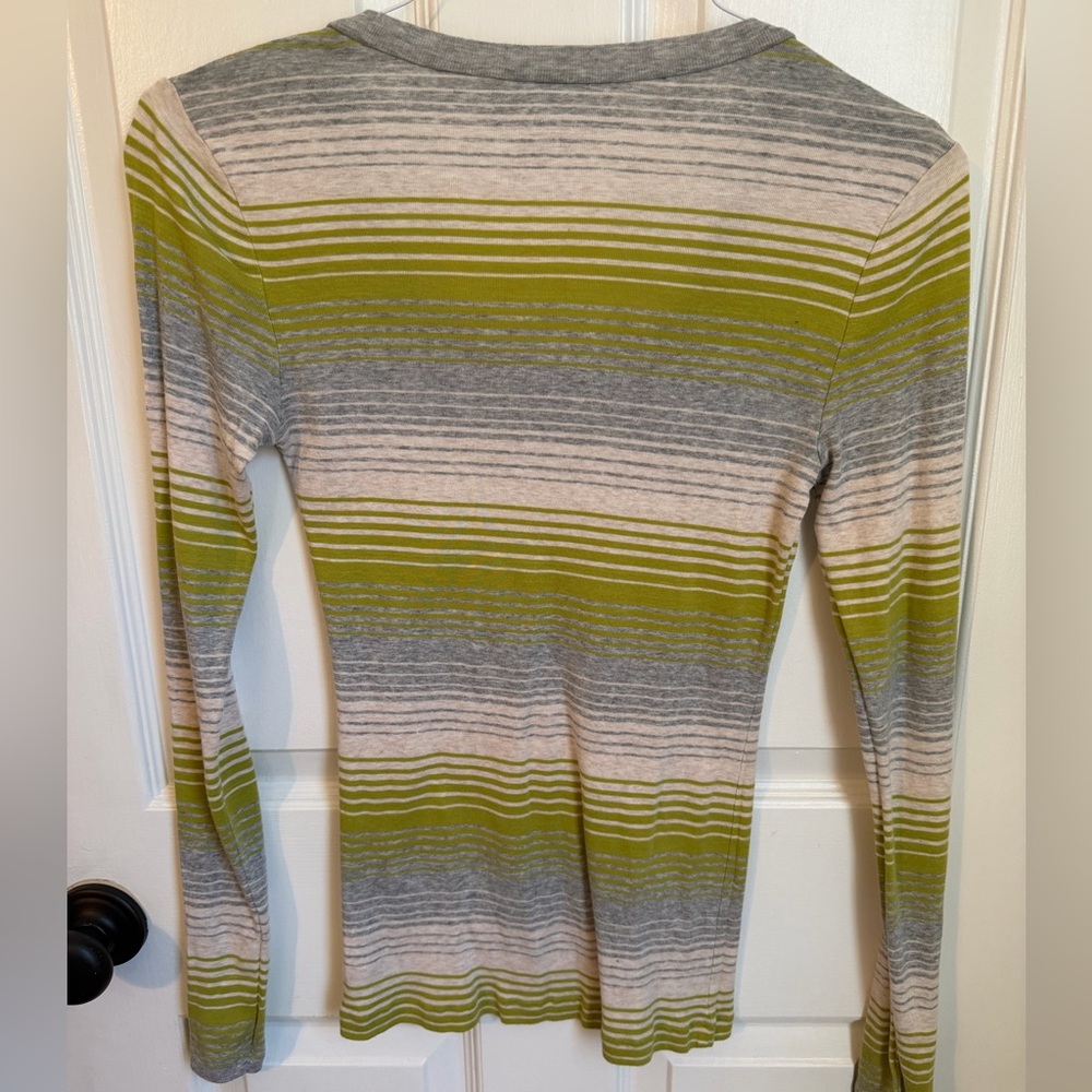Old Navy Green and Gray Striped Long Sleeve Top - Picture 4 of 5